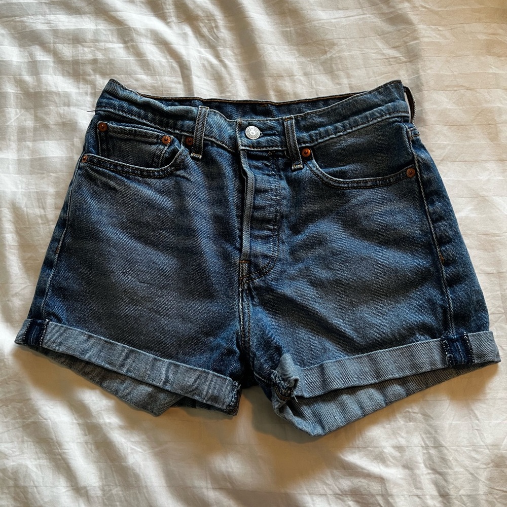 Levi’s denim shorts